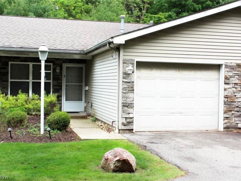 361 Meadowbrook Avenue, Unit 3, Boardman, OH 44512 Photo 1