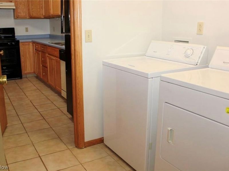 361 Meadowbrook Avenue, Unit 3, Boardman, OH 44512 Photo 11