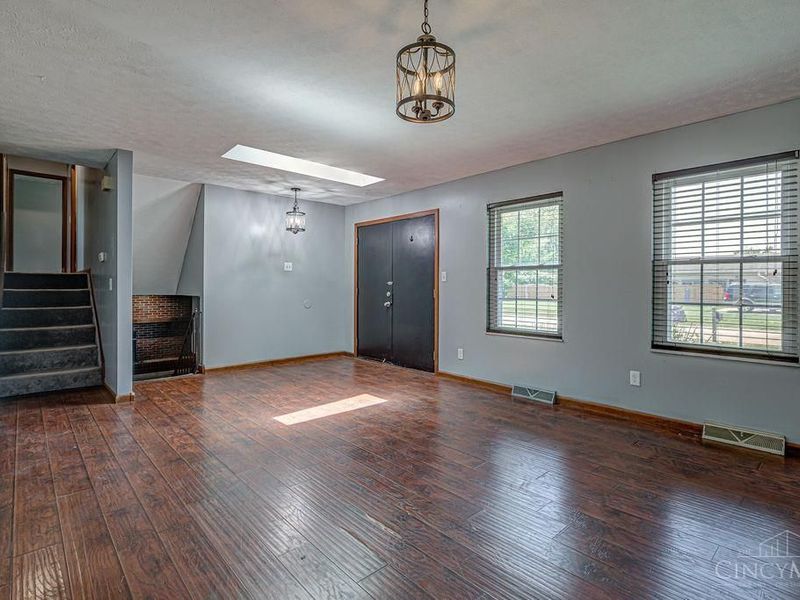 5268 Dellbrook Drive, Fairfield, OH 45014 Photo 4