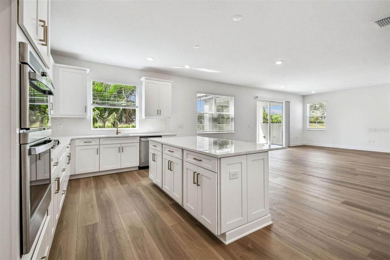 7571 Hawkstone Drive, Sarasota, FL 34241 Photo