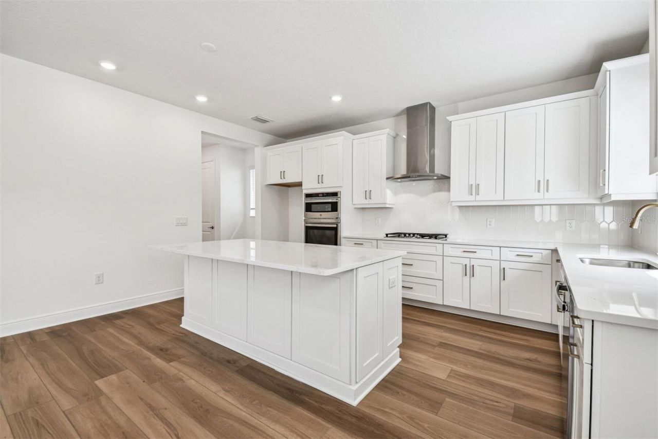 7571 Hawkstone Drive, Sarasota, FL 34241 Photo