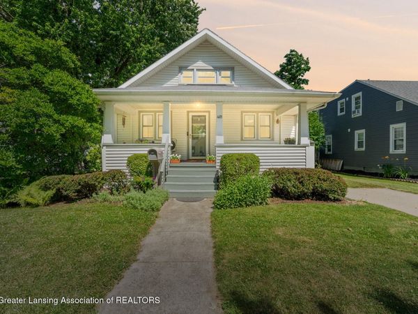 401 S Mead Street, St. Johns, MI 48879