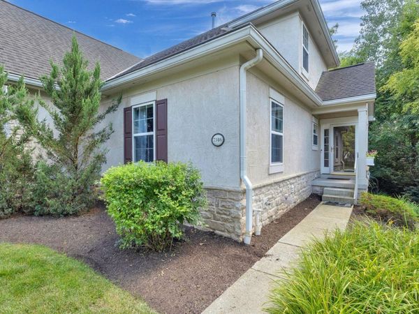 7346 Deer Valley Crossing, Powell, OH 43065