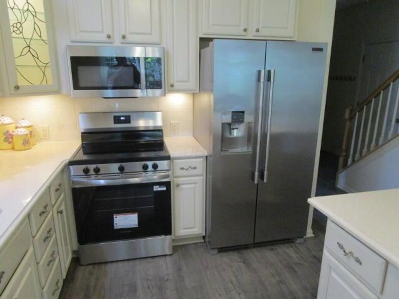 7346 Deer Valley Crossing, Powell, OH 43065 Photo 9