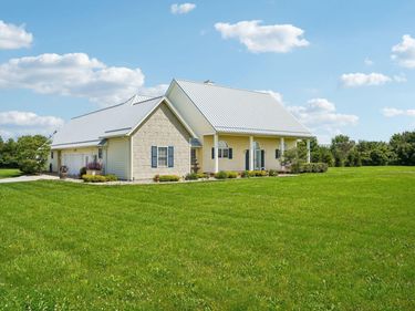 6400 Clark Road , Sunbury, OH 43074
