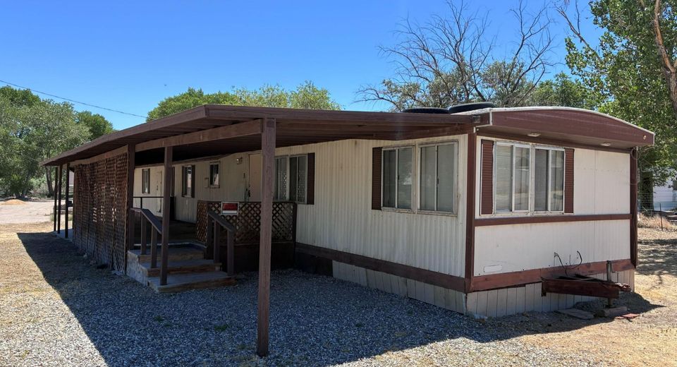 711 River Avenue, Yerington, NV 89447 Photo