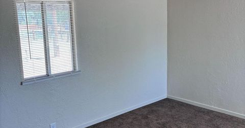 711 River Avenue, Yerington, NV 89447 Photo