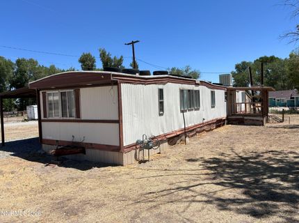 711 River Avenue, Yerington, NV 89447 Photo