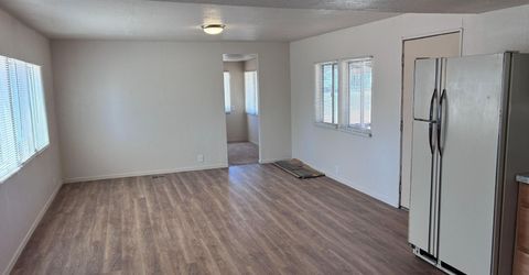 711 River Avenue, Yerington, NV 89447 Photo