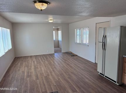 711 River Avenue, Yerington, NV 89447 Photo