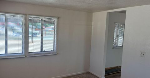 711 River Avenue, Yerington, NV 89447 Photo