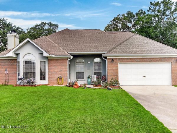 6833 Hilo Street, Diamondhead, MS 39525