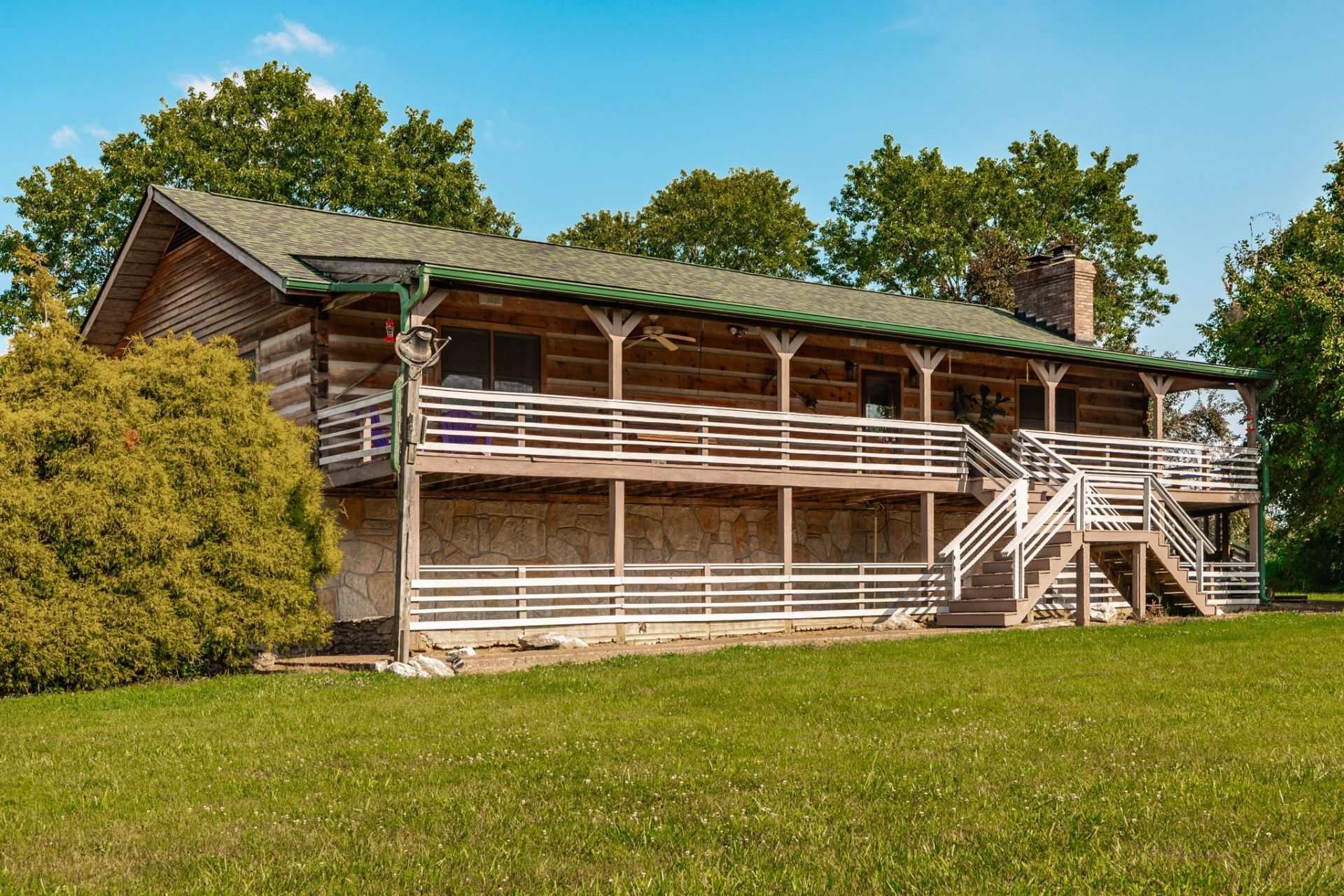 825 Harsh Ln, Castalian Springs, TN 37031 Main Photo