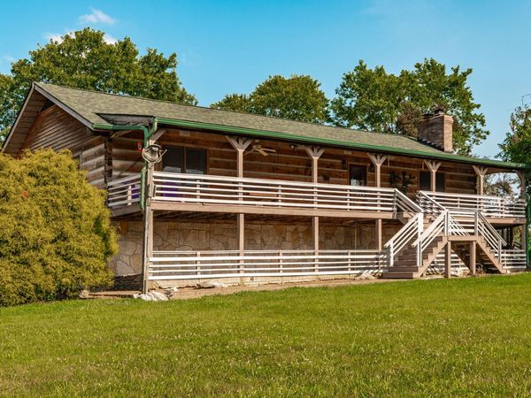 825 Harsh Ln , Castalian Springs, TN 37031