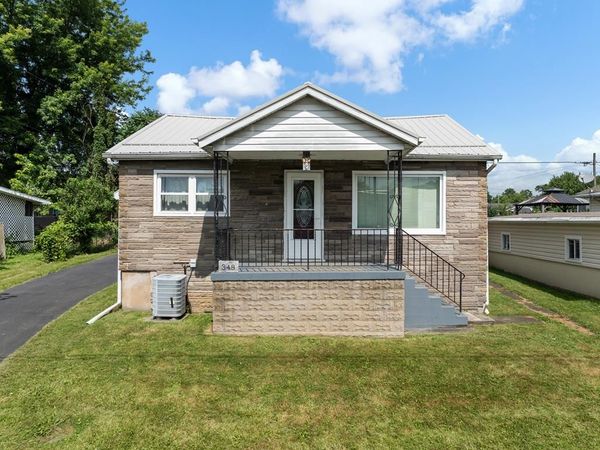 348 Toat Ave, Windsor Heights, WV 26075