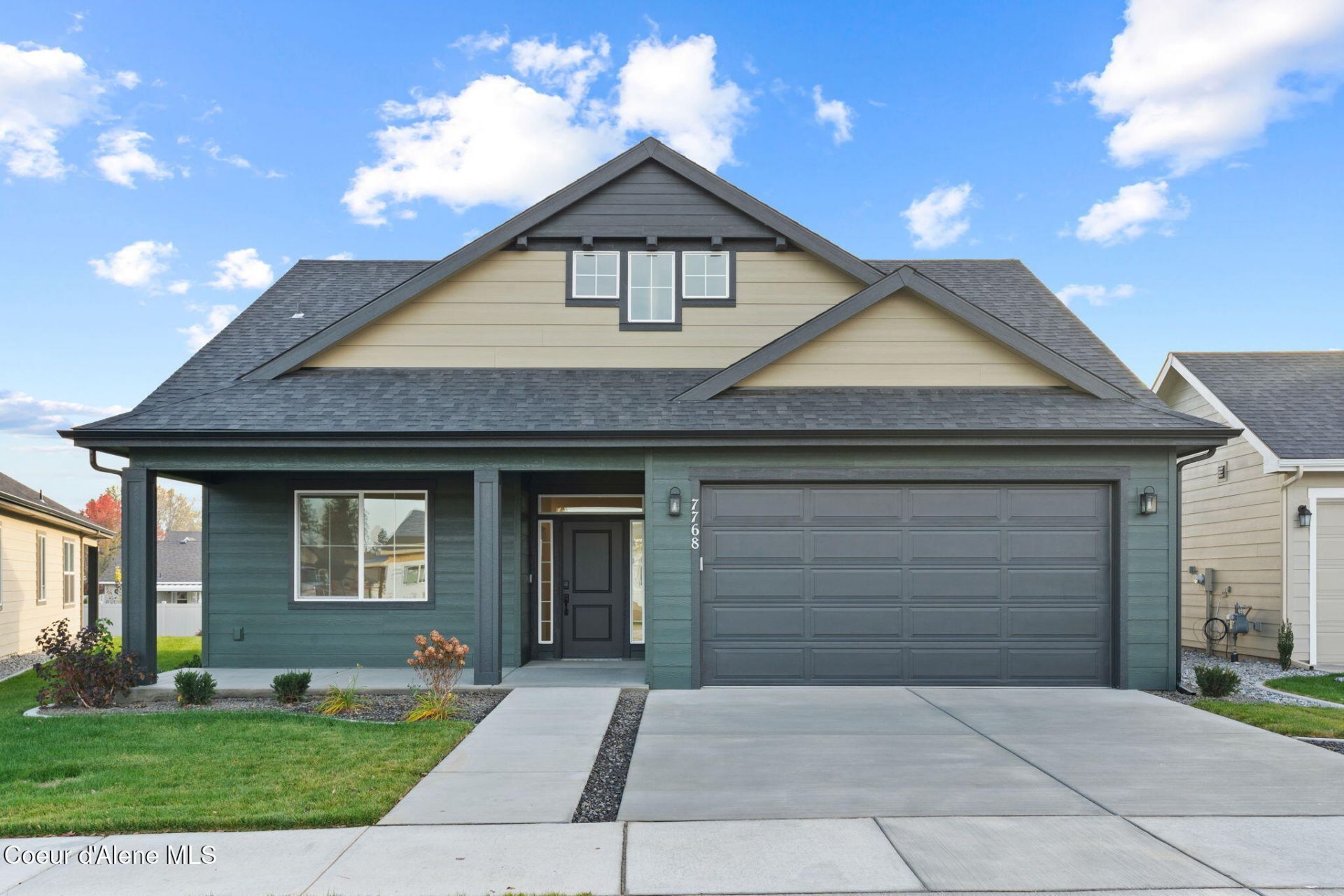 7612 N Girard Cir, Coeur d Alene, ID 83815 Main Photo