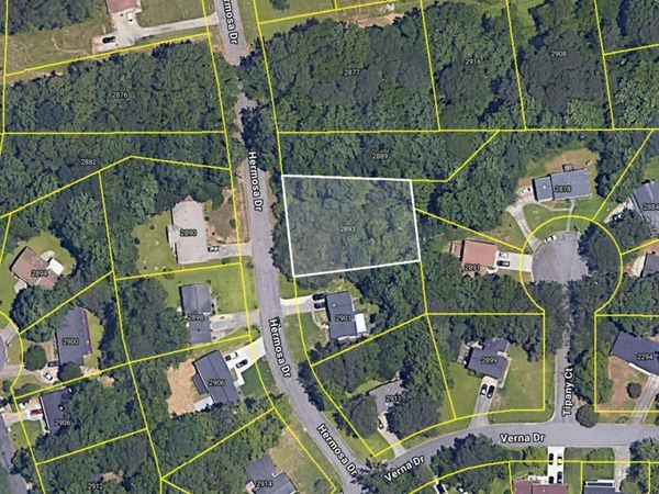 2893 Hermosa Drive, Decatur, GA 30034