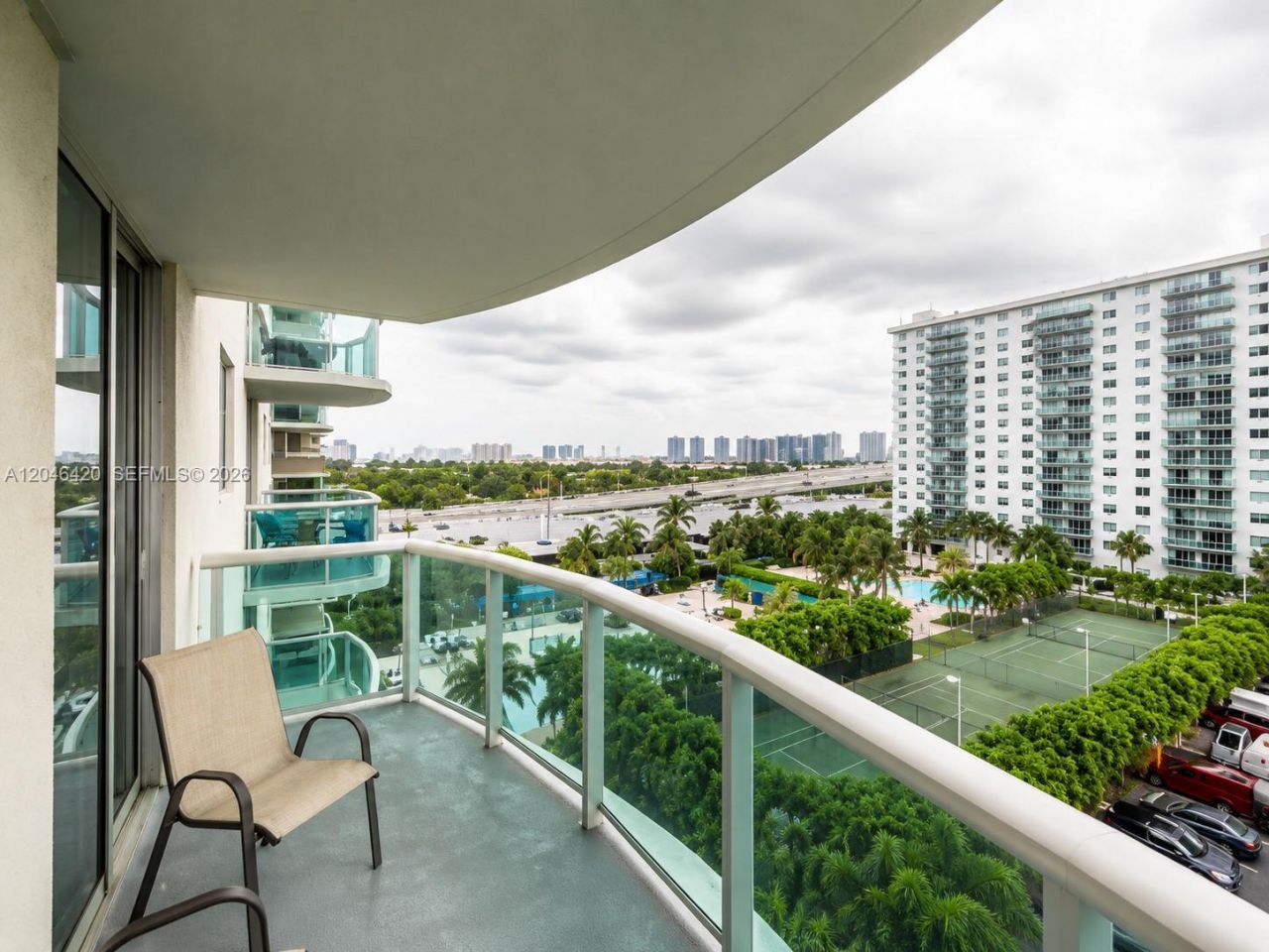 19370 Collins Ave , Unit 716, Sunny Isles Beach, FL 33160 Photo