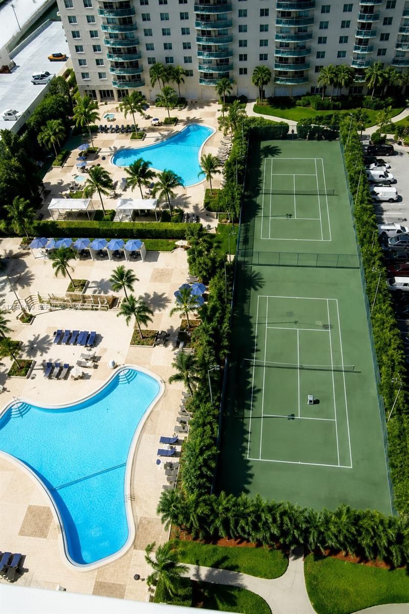 19370 Collins Ave , Unit 716, Sunny Isles Beach, FL 33160 Photo