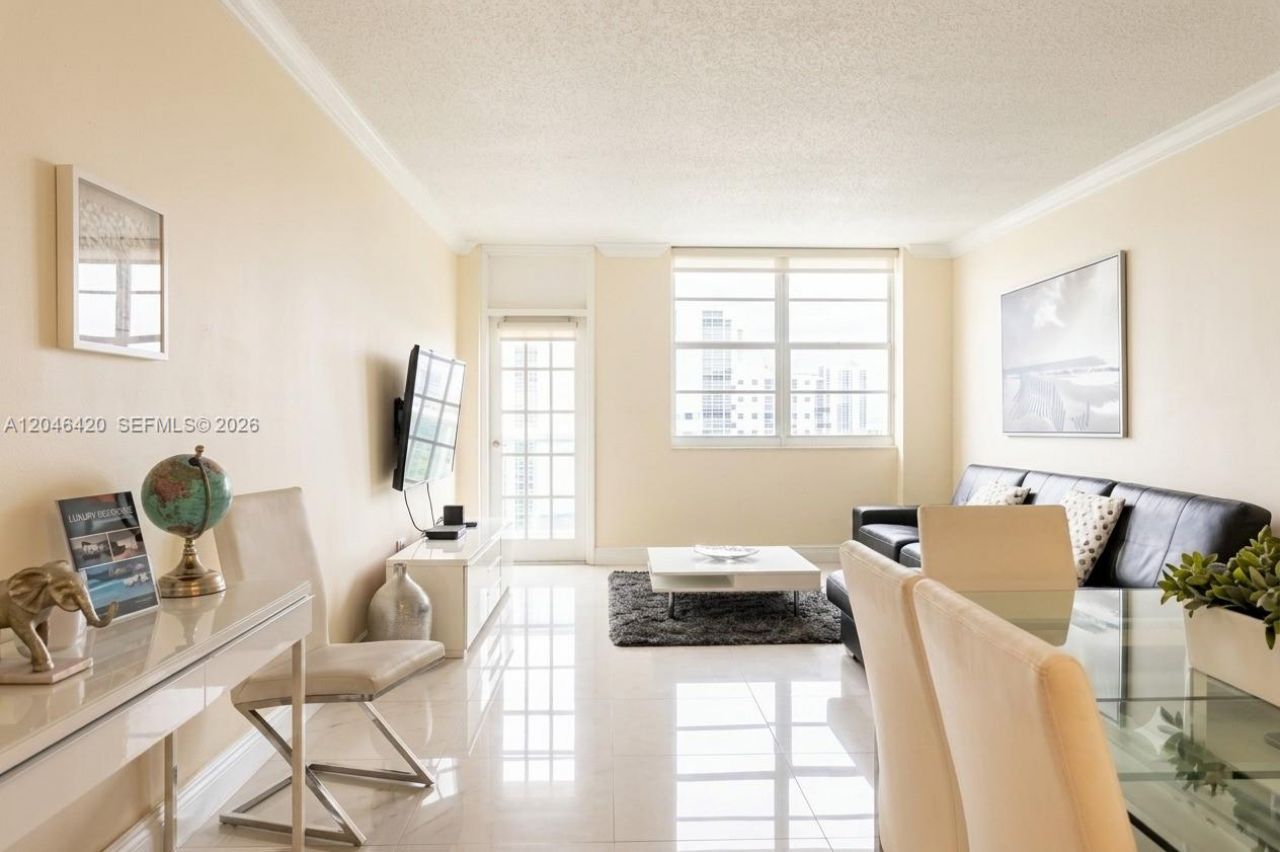 19370 Collins Ave , Unit 716, Sunny Isles Beach, FL 33160 Photo