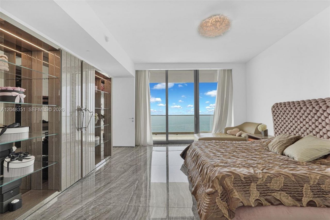 18975 Collins Ave , Unit 2901, Sunny Isles Beach, FL 33160 Photo