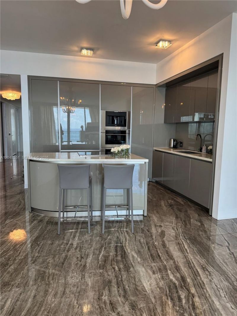 18975 Collins Ave , Unit 2901, Sunny Isles Beach, FL 33160 Photo