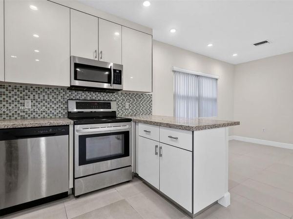 12800 NE 11th Ave , Unit 3, North Miami, FL 33161