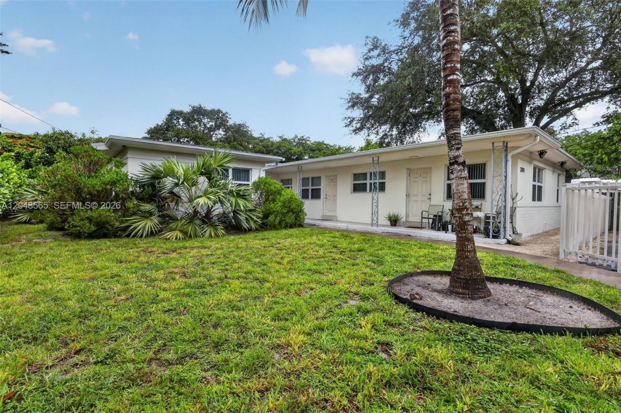 12800 NE 11th Ave , Unit 3, North Miami, FL 33161 Photo