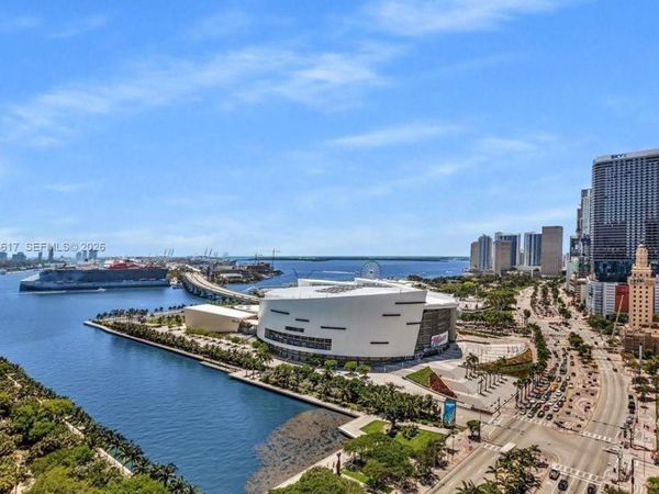 900 Biscayne Blvd , Unit 2408, Miami, FL 33132