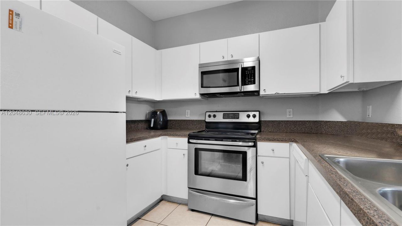 13103 SW 42nd St, Unit 5106, Miramar, FL 33027 Photo