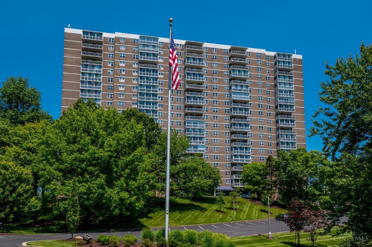2444 Madison Road, Unit 507, Cincinnati, OH 45208 Main Photo
