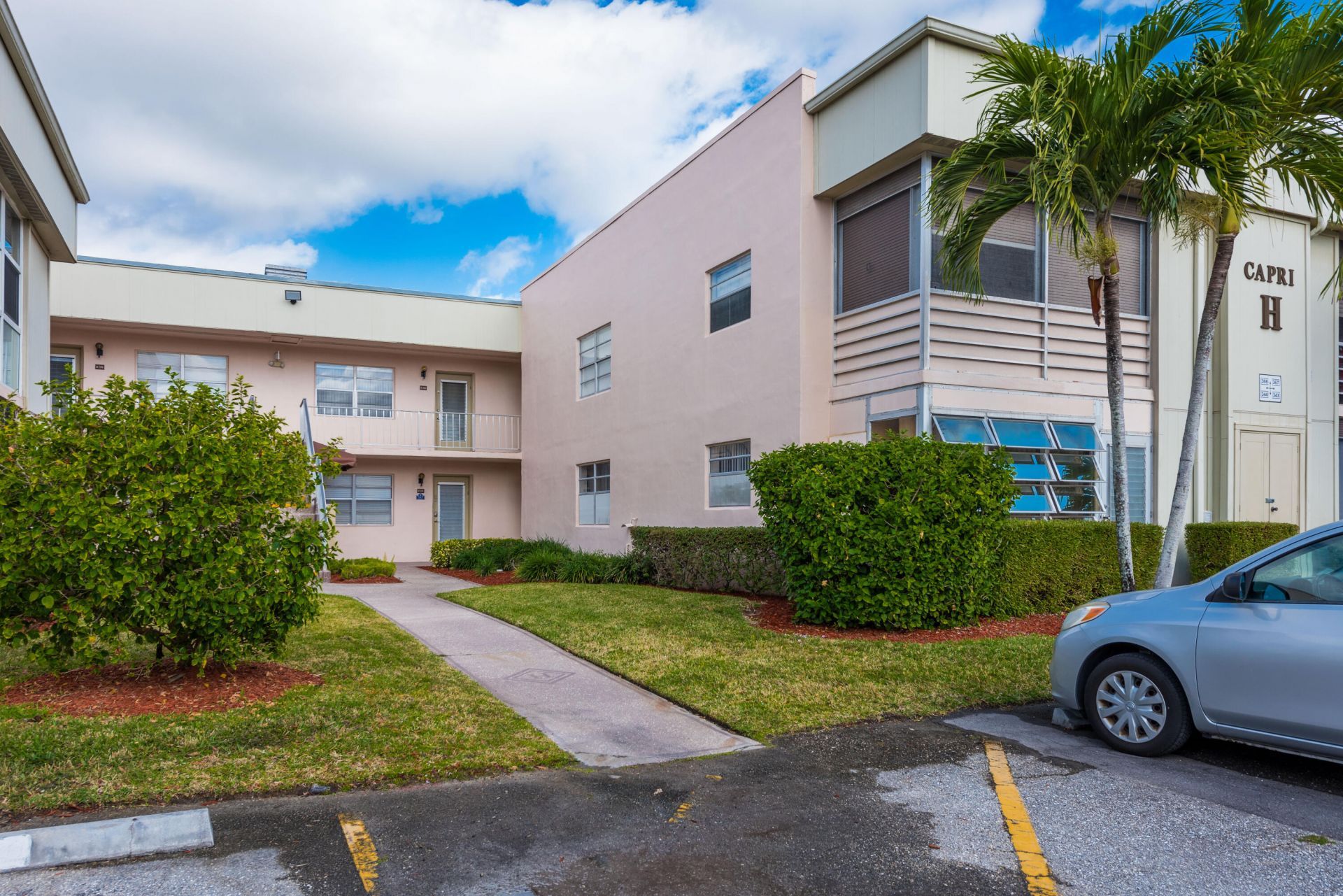 369 Capri H, Unit 369, Delray Beach, FL 33484 Photo