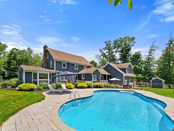 211 Strawtown Road, West Nyack, NY 10994