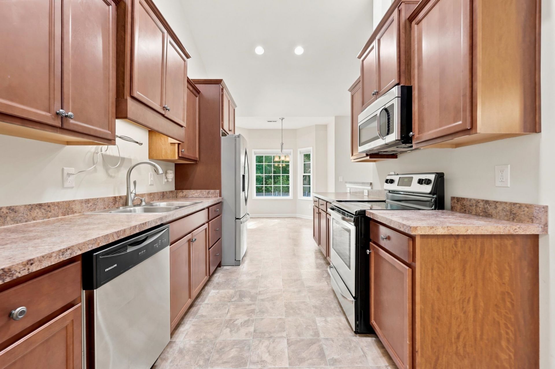 346 Lenox Dr.  Photo 14