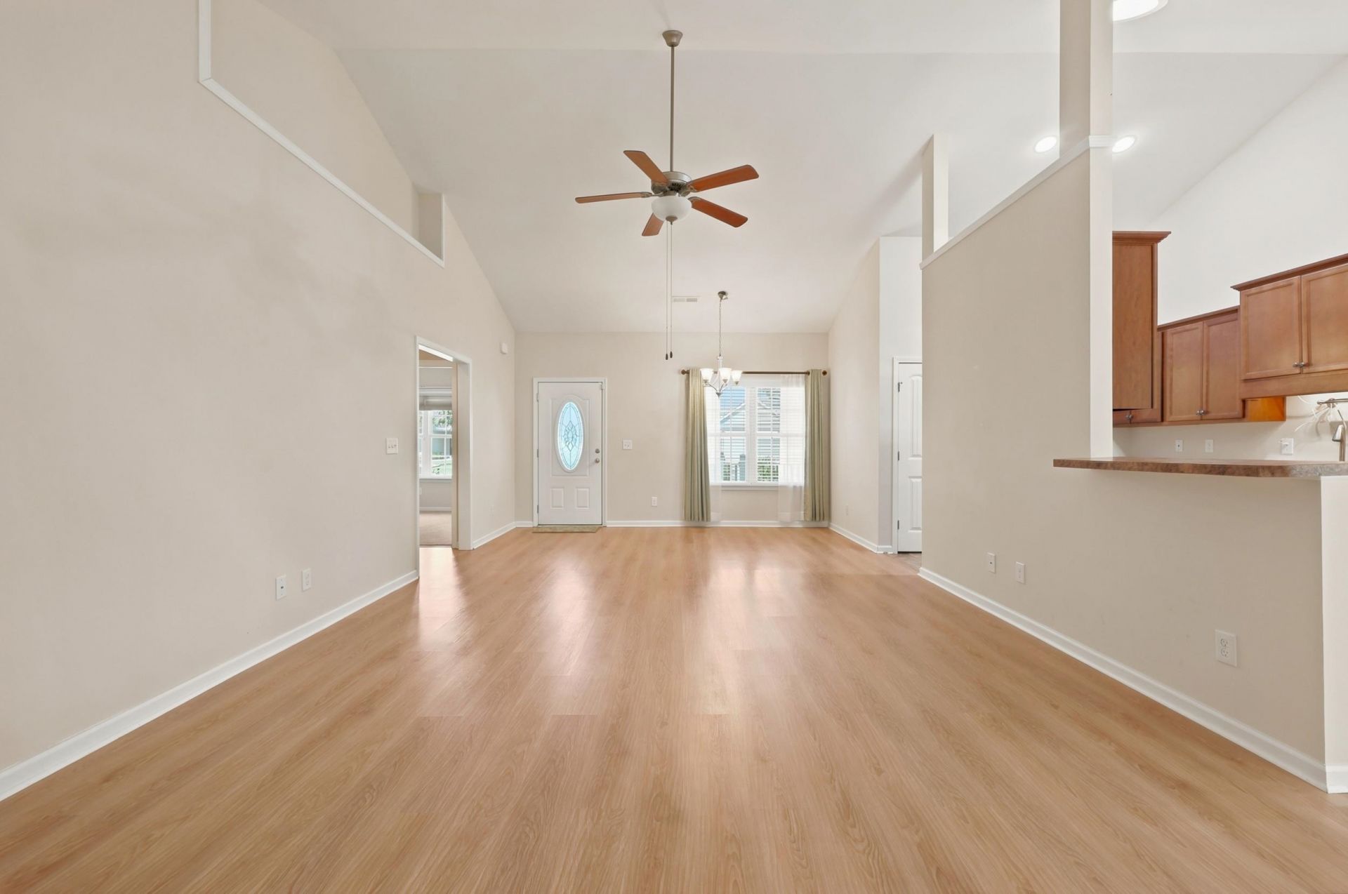 346 Lenox Dr.  Photo 9