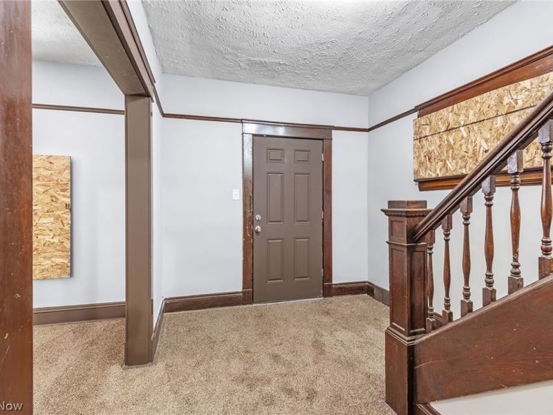 1584 E 94th Street, Cleveland, OH 44106 Photo 6