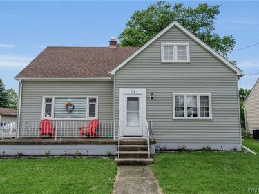 134 Woodlawn Avenue , Depew, NY 14043