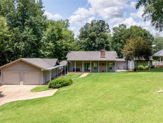 11485 April Sound Drive Northport, AL 35475