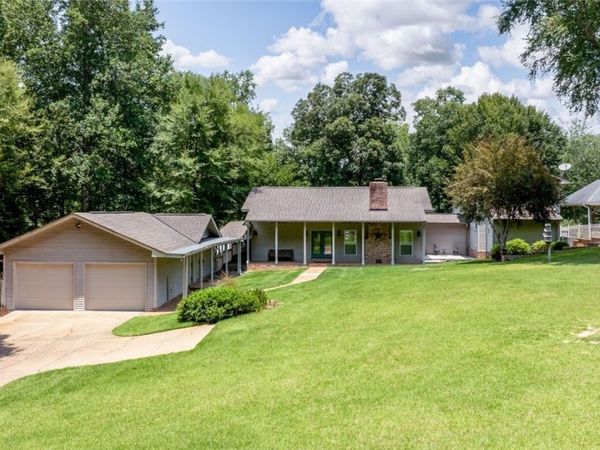 11485 April Sound Drive, Northport, AL 35475