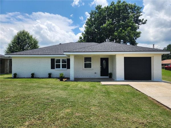 112 NU Street , Belle Chasse, LA 70037
