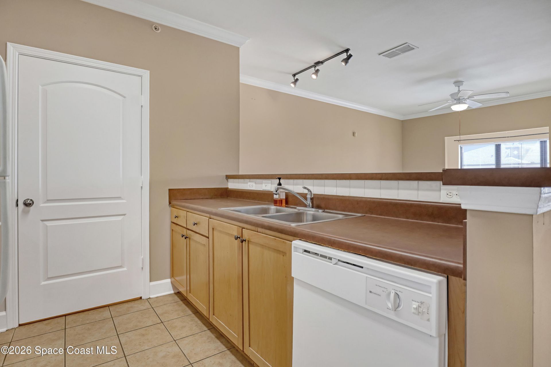 6461 Borasco Drive , Unit 3802, Melbourne, FL 32940 Photo
