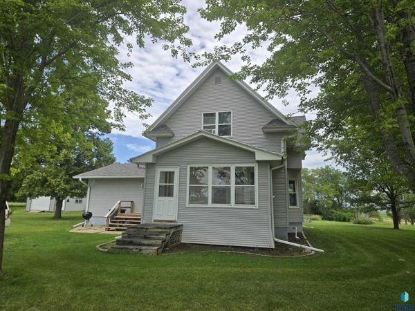 22687 461st Ave, Rutland, SD 57057