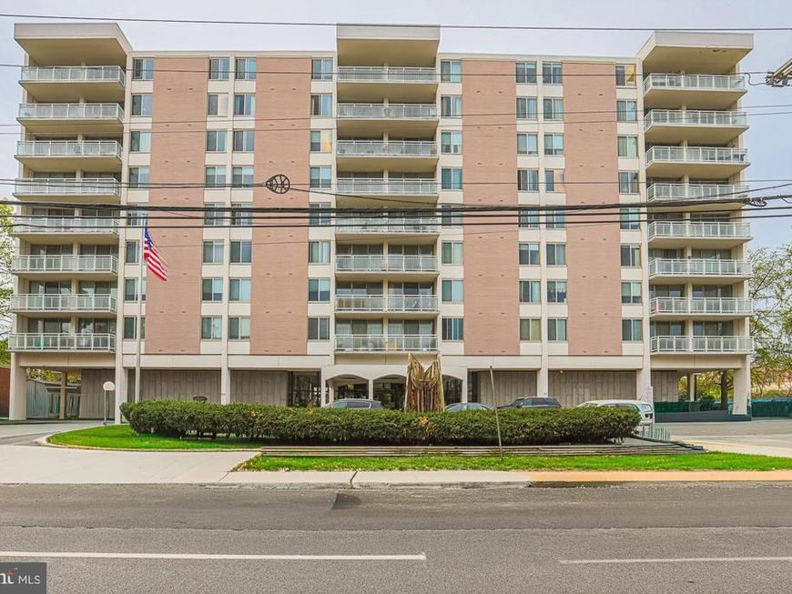 6210 Park Heights Avenue, Unit 905, Baltimore, MD 21215 Main Photo