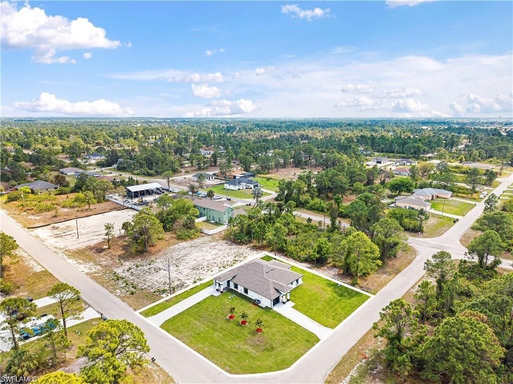 1010 Jaguar Blvd , Lehigh Acres, FL 33974 Photo