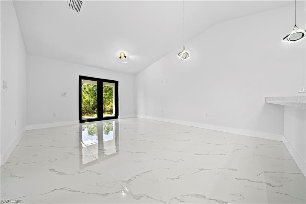 1010 Jaguar Blvd, Lehigh Acres, FL 33974 Photo
