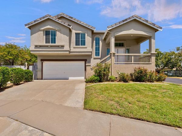3013 Babson Dr, Elk Grove, CA 95758