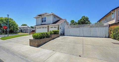 8996 Purple Martin Way, Elk Grove, CA 95758 Photo