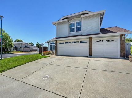 8996 Purple Martin Way, Elk Grove, CA 95758 Photo