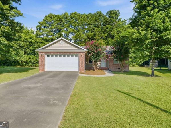 2130 Miller Grove Drive, Dalton, GA 30721