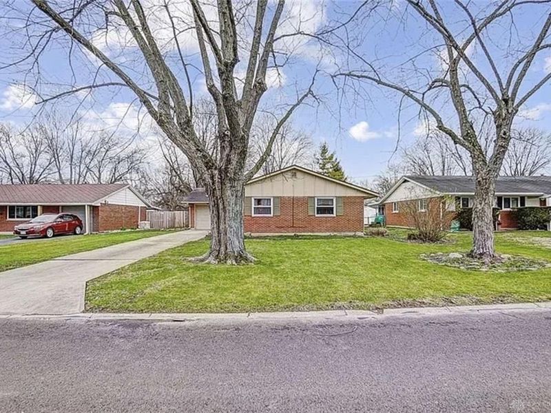 421 Merrymaid Drive, Englewood, OH 45322 Photo 3